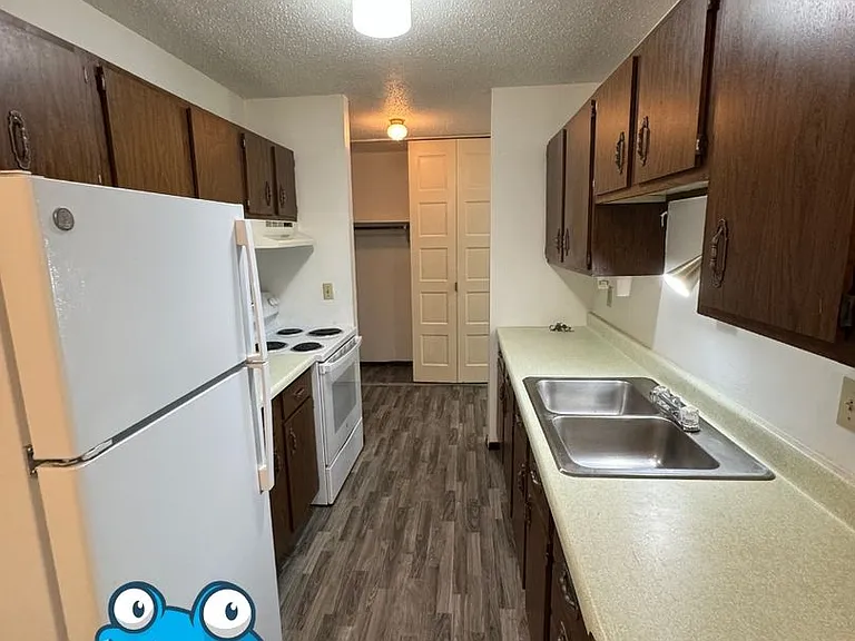 BK-North Hill Apartment — Photo 2