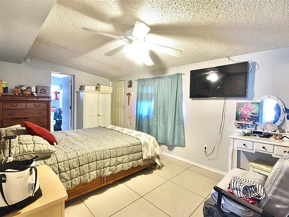 5th image of 5117 NE 14th Avenue