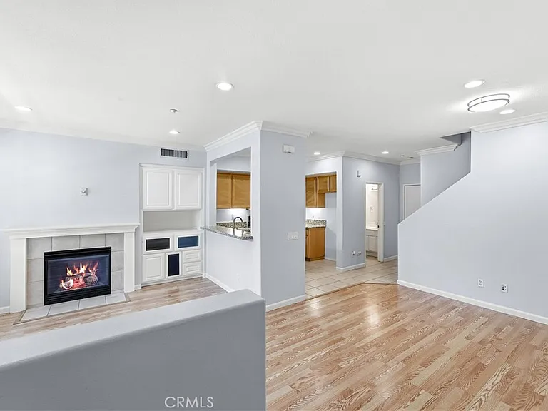 24 Corbin St — Photo 2