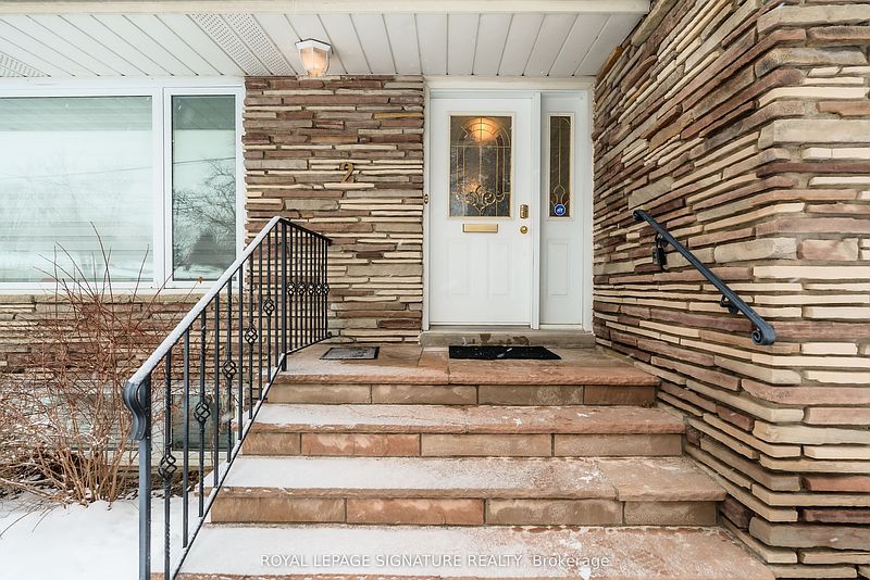 Toronto House for rent - 4 Bedrooms — photo 26