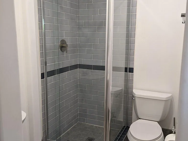 1315 E Orange St #B — Photo 14