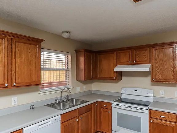 5th image of 3501 Kirby Creek Dr