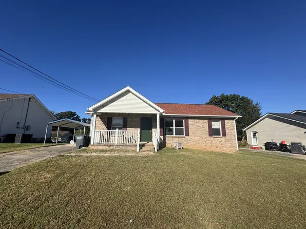 2834 Nat Hoosier Ln, Clarksville, TN 37040