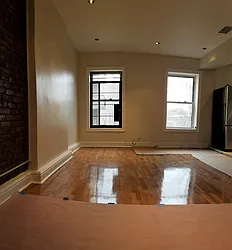 Rented by Lilia Anastasiadis, LREB