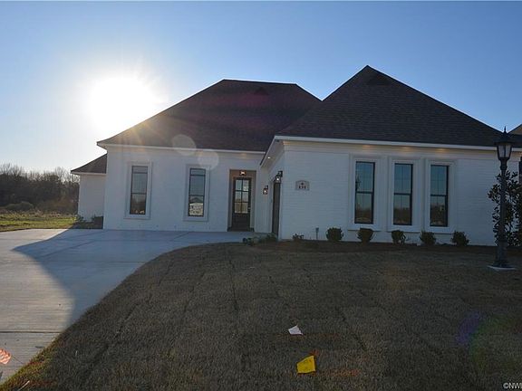 3rd image of 131 Coleman Dr