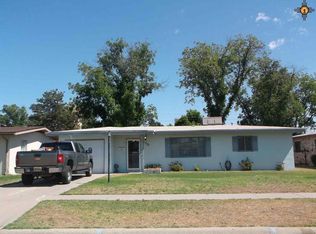 1806 Rincon St, Carlsbad, NM 88220