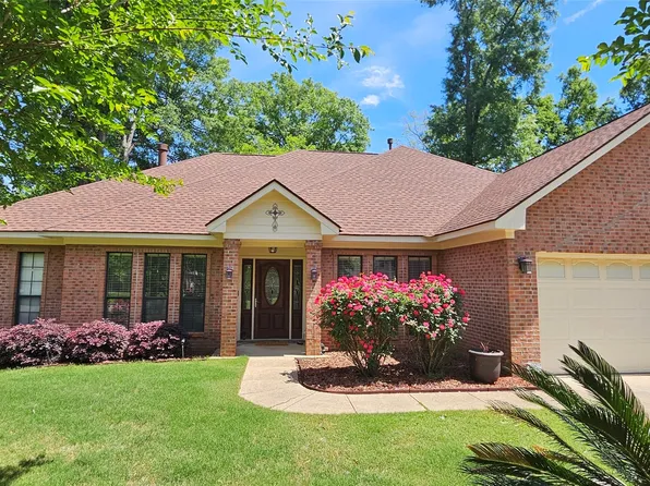 670 Thousand Oaks Dr, Montgomery, AL 36109
