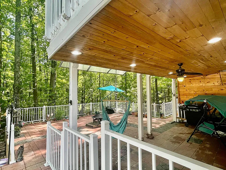 Preakness Dr — Photo 39
