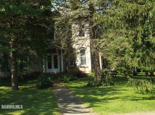 615 Chestnut St, Warren, IL 61087