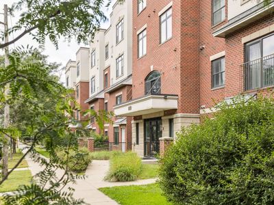 619 8th St SE Unit 208, Minneapolis, MN, 55414