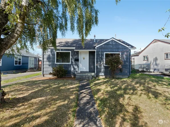 2932 Dover Street, Longview, WA 98632