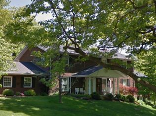 1 Metcalf Dr, Belleville, IL