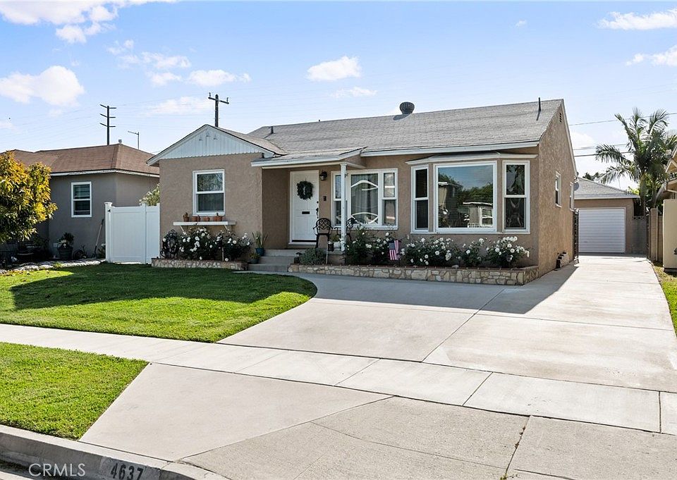 1st image of 4637 Hackett Ave