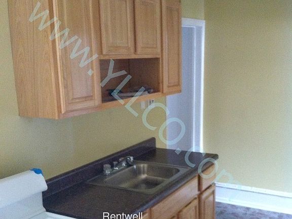5th image of 6207 Haverford Ave