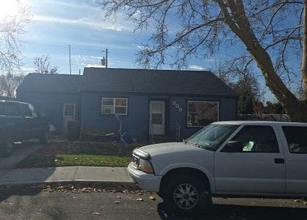 1st image of 309 W Washington St