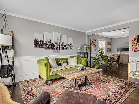 5th image of 4248 Park Ave