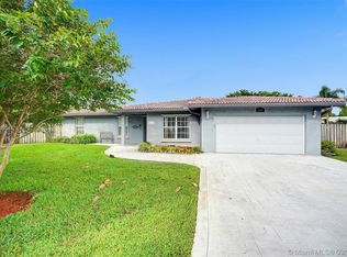 8888 NW 2nd Pl, Coral Springs, FL 33071