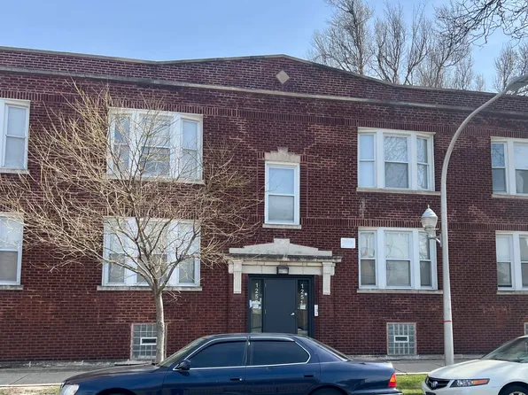 4859 W Potomac Ave, Chicago, IL 60651