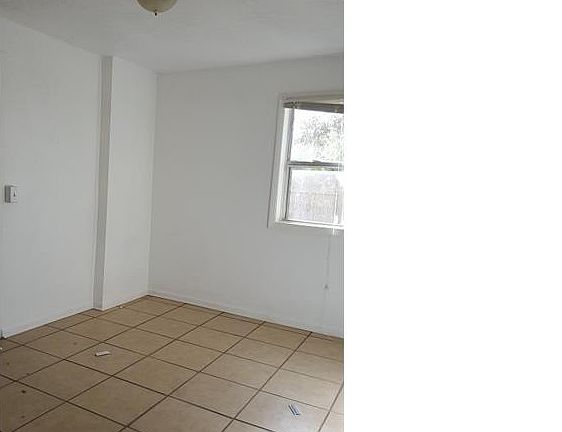 5th image of 1645 20th Ave S