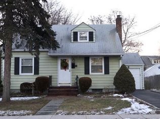 16 Tooker Ave, Springfield, NJ 07081
