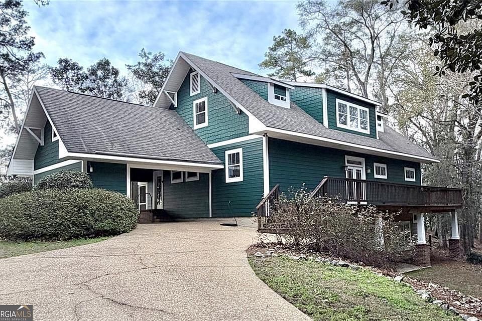 1st image of 12 Rosalyn Rd