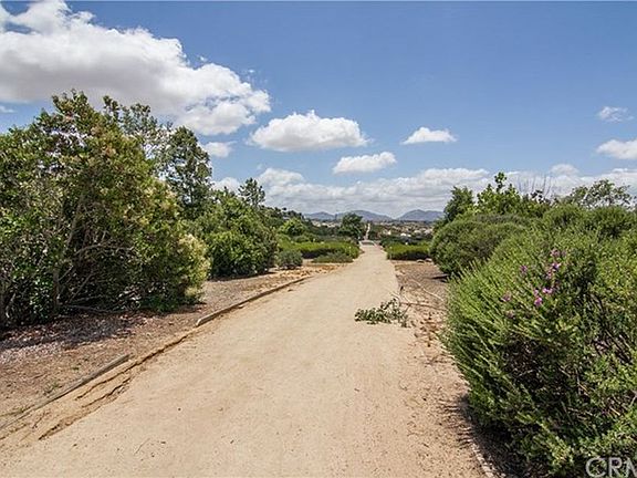 3rd image of 30530 N Gate Ln