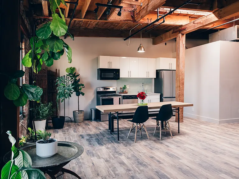 Newberry Lofts — Photo 50