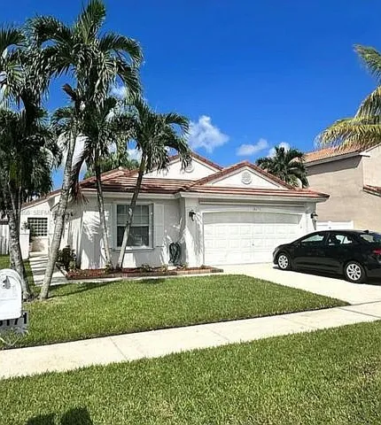 18171 NW 18th St — Photo 1
