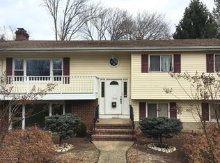 5006 Broad St, Trenton, NJ 08620