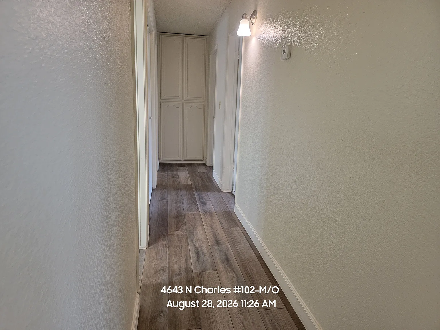 3 bed, 1100 sqft, $2,200 — Photo 4