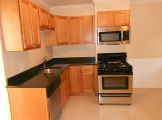 59 Division St, Chelsea, MA 02150