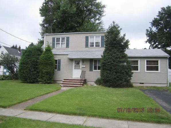 10 Bryant Ave, Bloomfield, NJ 07003