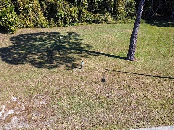 3rd image of Forest Glenn Dr Lot 6