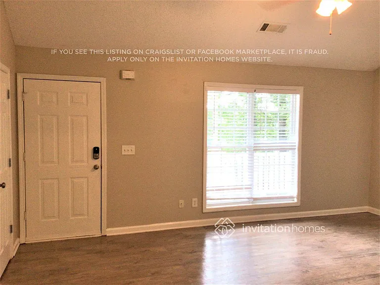 789 Gable Ct — Photo 2
