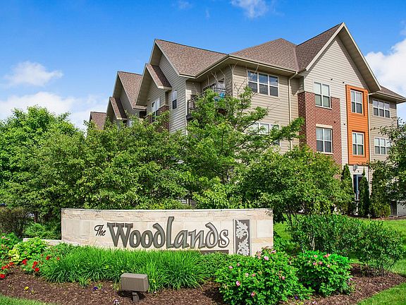 The Woodlands Buildings Exterior