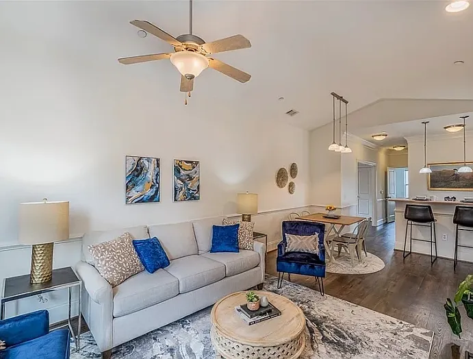 204 E Park Ave #203 — Photo 6