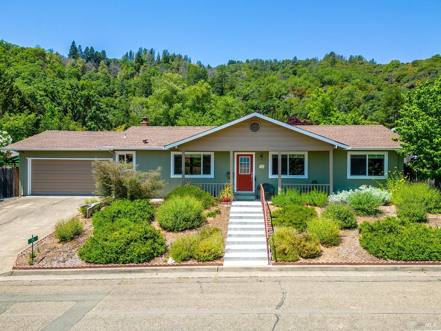 21 Highland Dr, Ukiah, CA 95482 Zillow