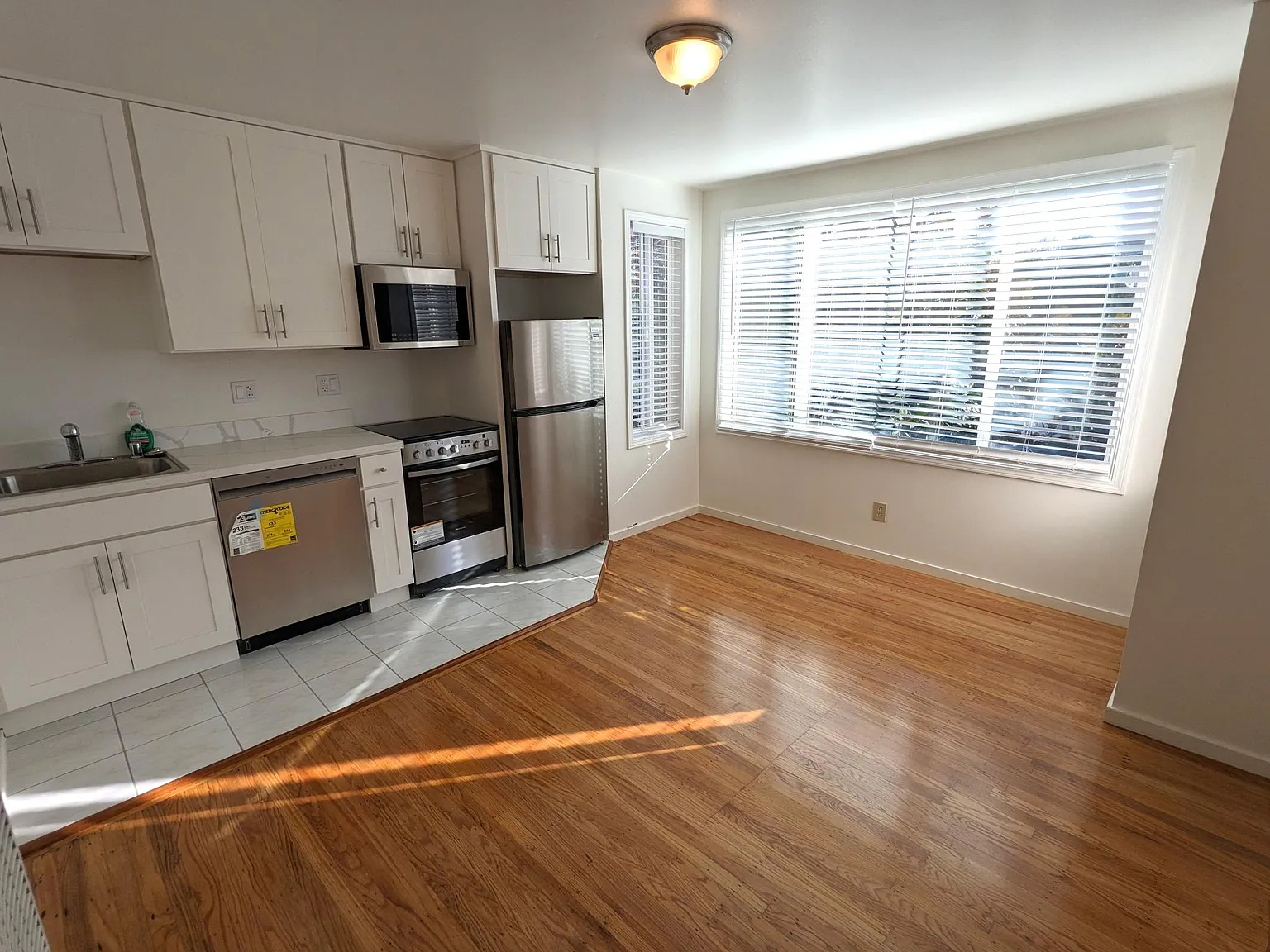 1 bed, 600 sqft, $3,700 — Photo 1