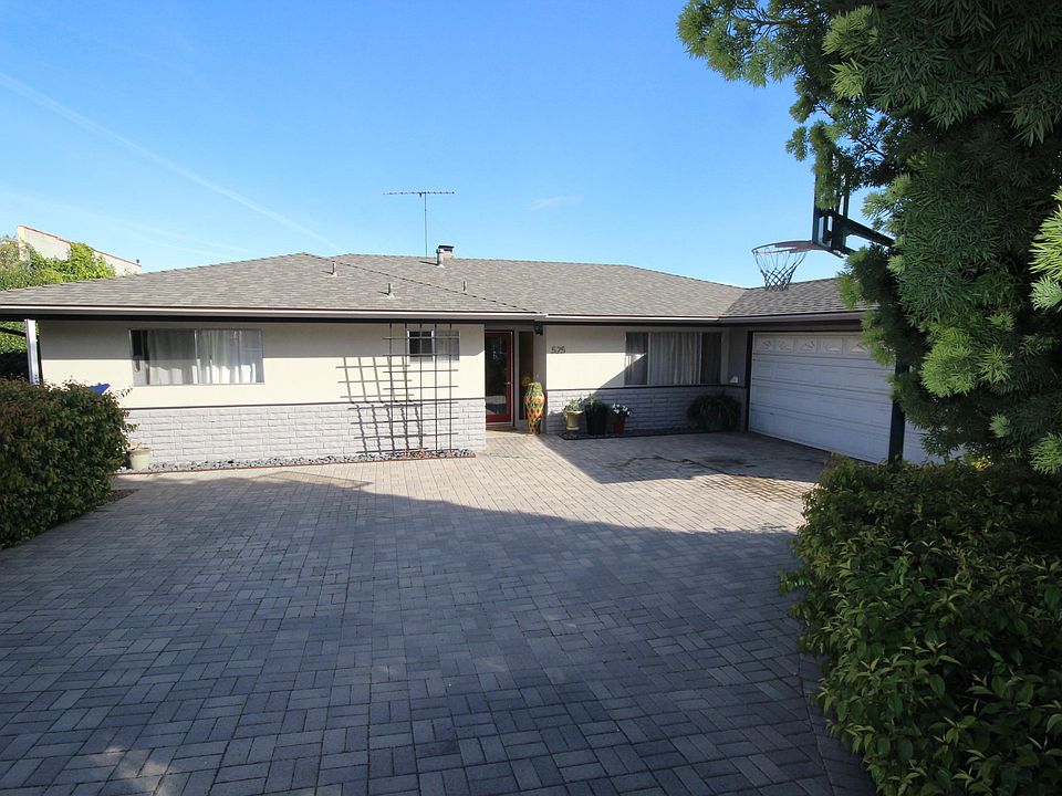 1st image of 525 Munger Dr