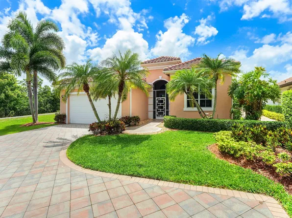 8192 Spyglass Drive, West Palm Beach, FL 33412