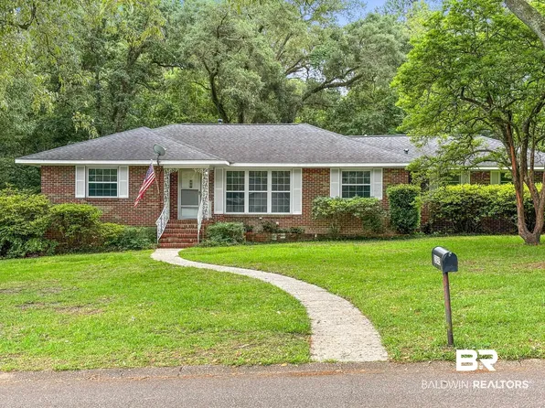 3845 Hillcrest Ln, Mobile, AL 36693