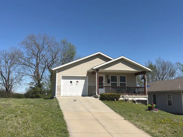 5624 E 16th St, Kansas City, MO 64127