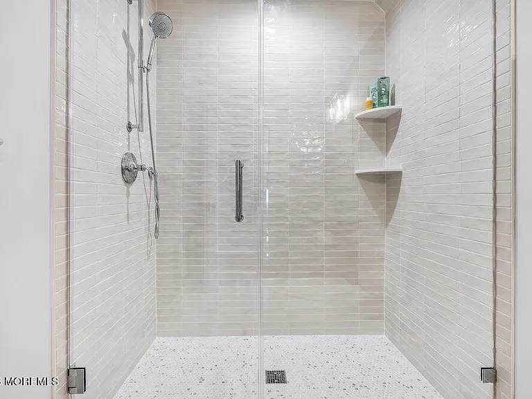 44 Cowart Ave — Photo 41