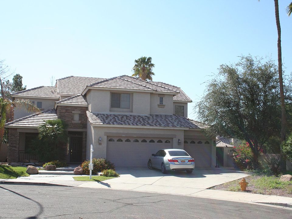 1st image of 10763 W Virginia Ave