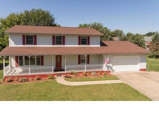 1235 Marigold St NW, Hartville, OH 44632