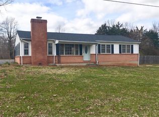 275 Vera Ln, Appomattox, VA 24522