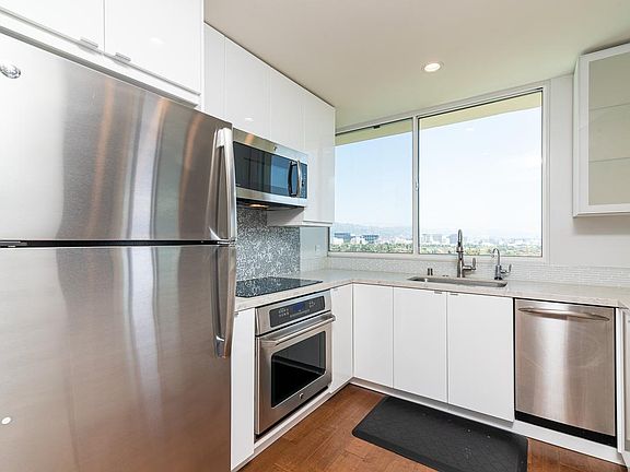 3rd image of 2170 Century Park E APT 801