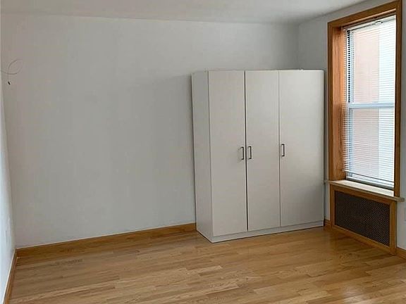 5th image of 21-61 37th St Floor 2