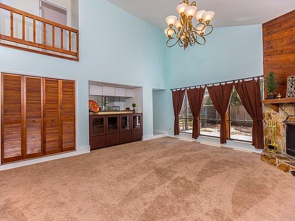 3rd image of 3416 Reynoldswood Dr