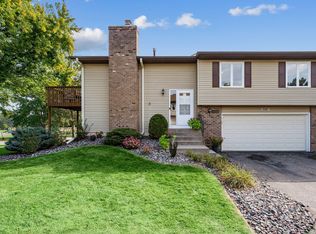 10361 Balsam Ln, Eden Prairie, MN 55347